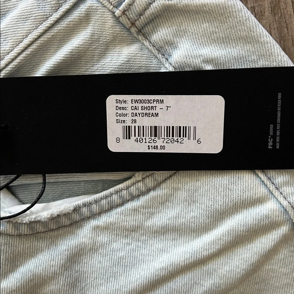 Edwin button up shorts Light Blue Jean Shorts NWT - Picture 3 of 8